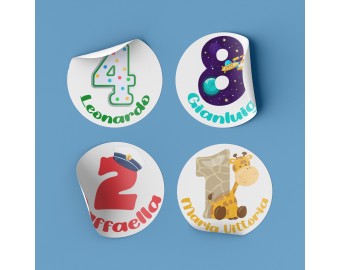20 adesivi stickers tondi per compleanno bambini 1-12 anni personalizzati con numero nome per bomboniere segnaposto compleanno party kit feste 