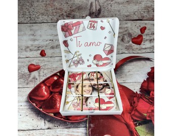 Scatola con 9 cioccolatini personalizzati con foto e cornice a scelta fondenti o al latte per san valentino festa degli innamorati regalo fidanzata moglie amante